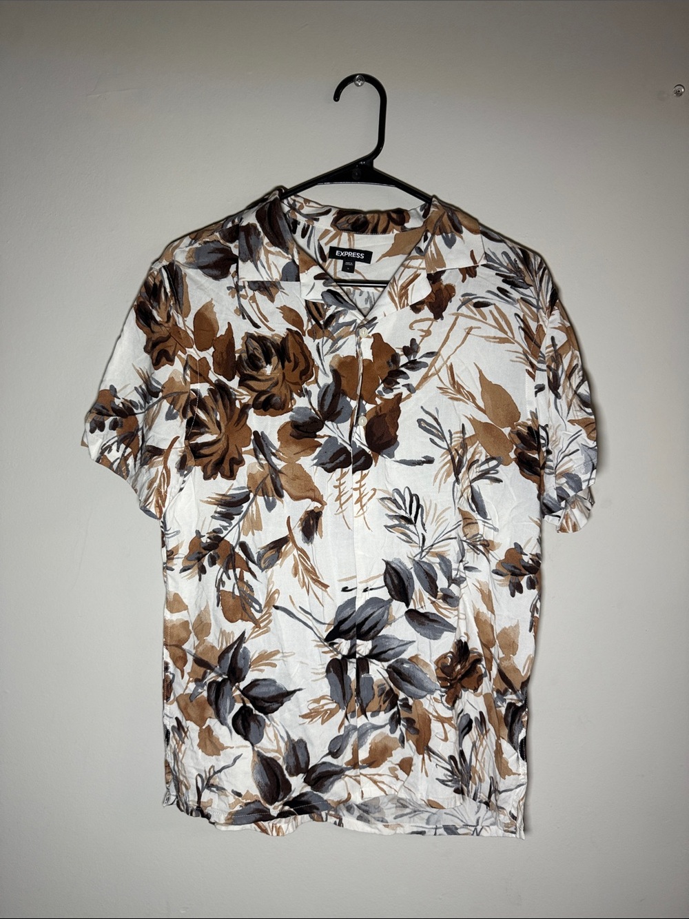 Express Men’s White Tropical Floral Short Sleeve Shirt - Brown & Gray Print